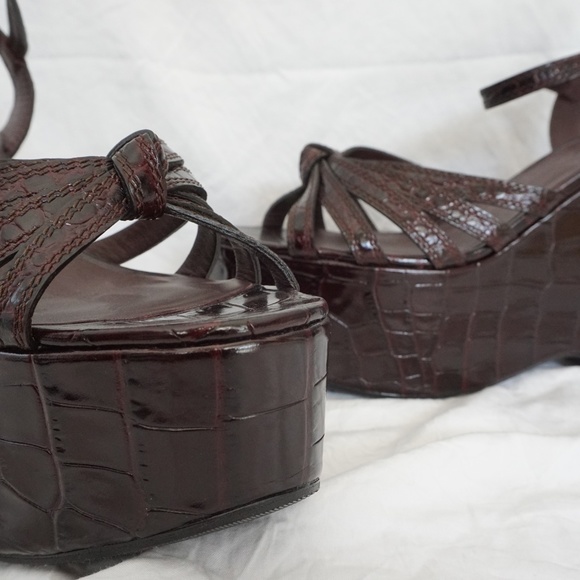 Burberry Brown Crocodile Runway Margaret Platform Sandals - Picture 8 of 10